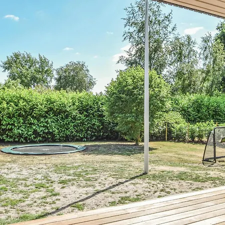 Tatil Evi Three-bedroom In *
