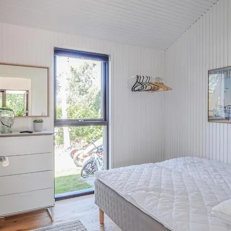 3 Bedroom Cozy In Juelsminde Holiday home *